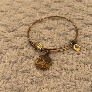 Alex + Ani Tree if Life Gold Bangle